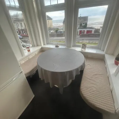 Lakenhow Guest house Seascale