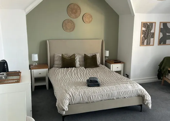 Lakenhow Vendégház 3*